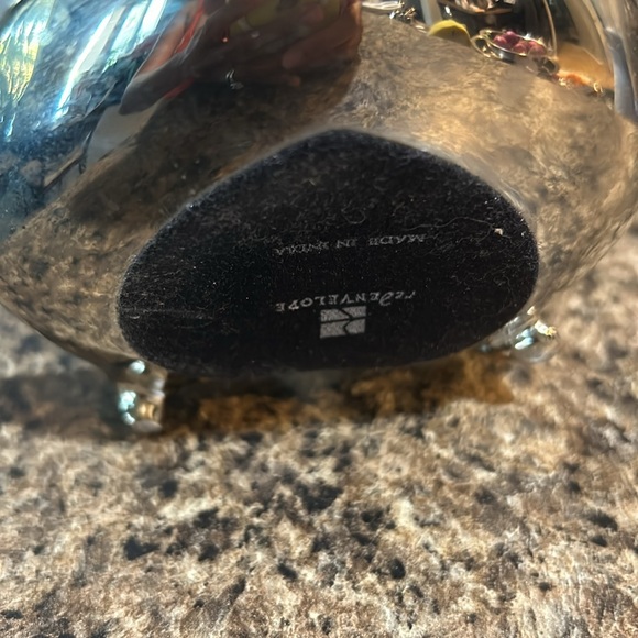 Red Envelope Jewelry Leaf Tree Holder Stand 6”x4”tall - Picture 3 of 3